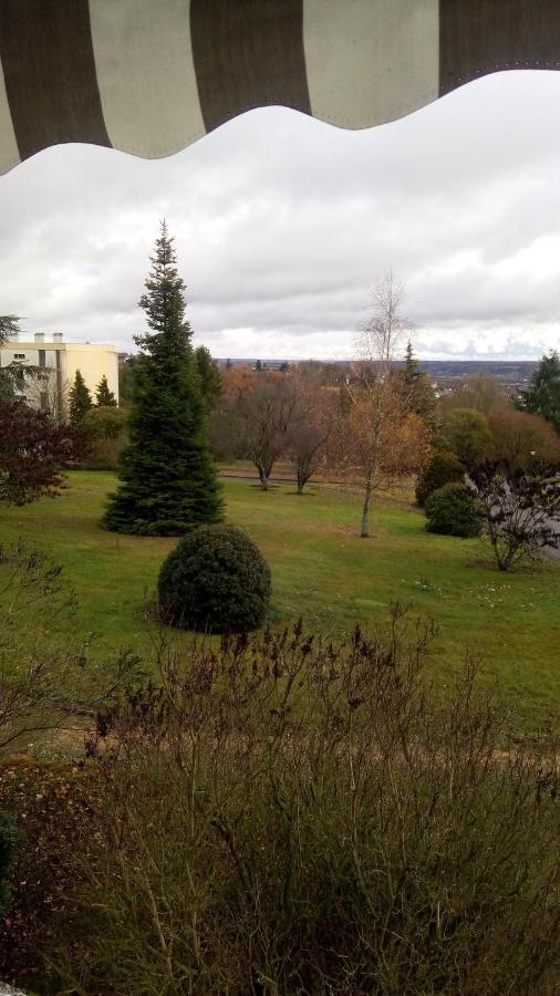 Appartement Pres De Beauval Et Des Chateaux Montrichard Exterior photo